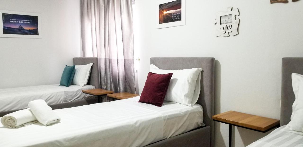 Spacious And Cozy Apartment - Ajia Apartment Tirana Exteriör bild