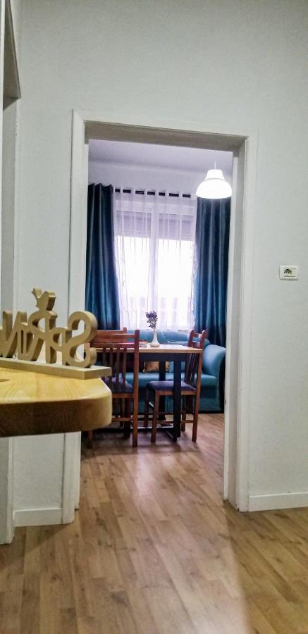 Spacious And Cozy Apartment - Ajia Apartment Tirana Exteriör bild